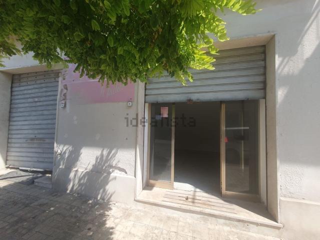 Locale Commerciale in affitto a Santa Lucia, Siracusa