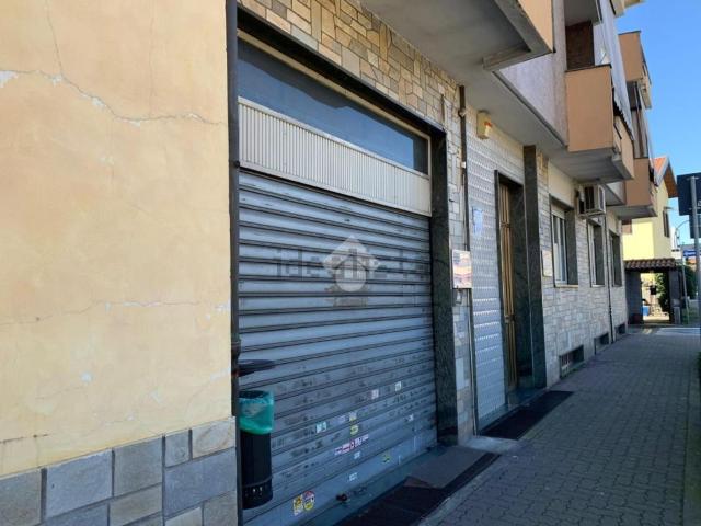 Locale Commerciale in affitto a Piemonte, Torino