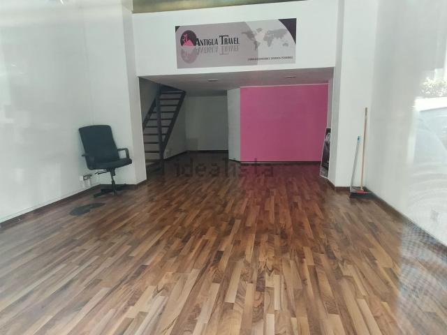 Locale Commerciale in affitto a Borgo-Sanzio, Catania