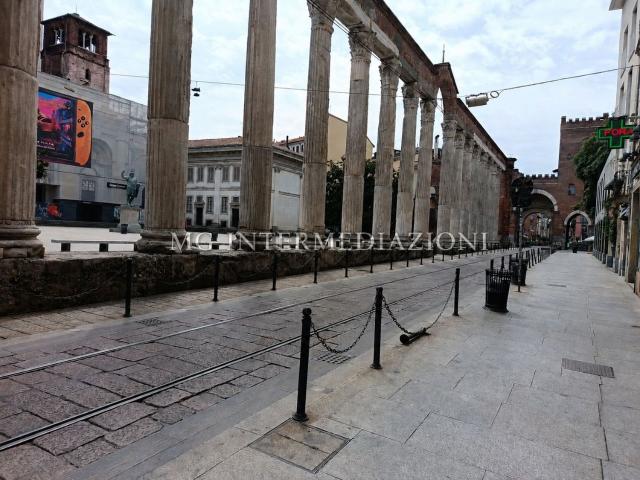 Locale Commerciale in affitto a Municipio 1, Milano