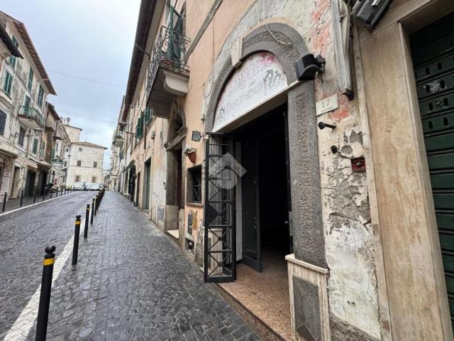 Locale Commerciale in affitto a Roma Capitale, Lazio