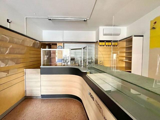 Locale Commerciale in affitto a San Biagio, Vicenza