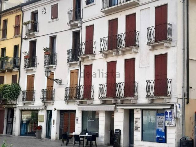 Locale Commerciale in affitto a San Biagio, Vicenza