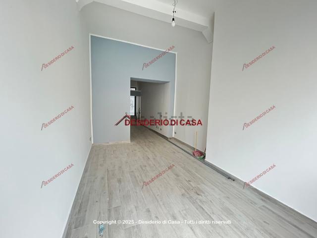 Locale Commerciale in affitto a Villabate, Sicilia