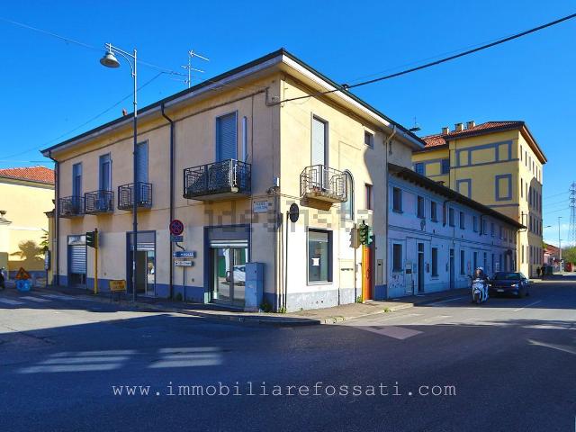 Locale Commerciale in affitto a San Pietro, Rho