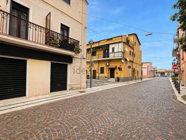 Locale Commerciale in affitto a Verdogne, Calabria