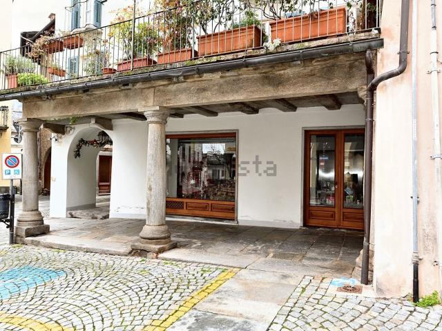 Locale Commerciale in affitto a Piemonte, Cuneo