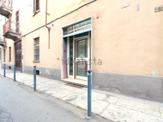 Locale Commerciale in affitto a Piemonte, Alessandria