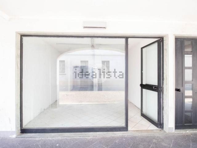 Locale Commerciale in affitto a Soncino, Lombardia