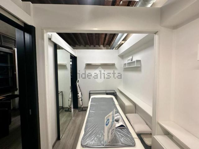 Locale Commerciale in affitto a Castelfranco Veneto, Veneto