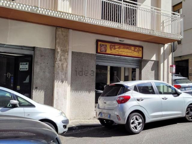 Locale Commerciale in affitto a Calabria, Reggio Calabria