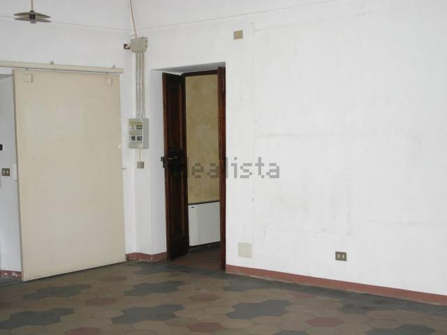 Locale Commerciale in affitto a Piemonte, Alessandria