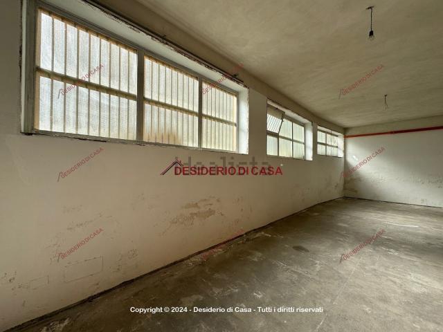 Locale Commerciale in affitto a Bagheria, Sicilia