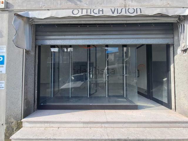 Locale Commerciale in affitto a Archileggi, Amelia