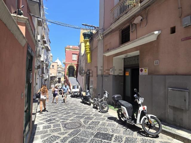 Locale Commerciale in affitto a Corricella, Procida