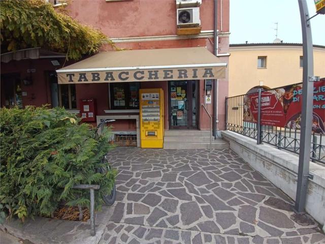 Locale Commerciale in affitto a San Giuseppe, Padova