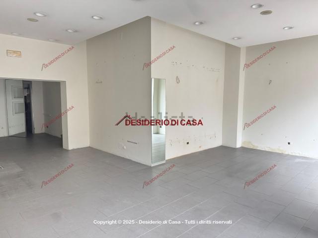 Locale Commerciale in affitto a San Martino, Capo D'orlando