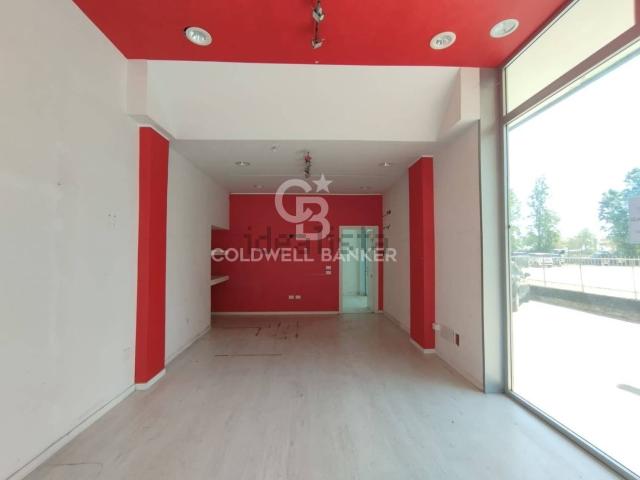 Locale Commerciale in affitto a Rimini, Reggio Emilia