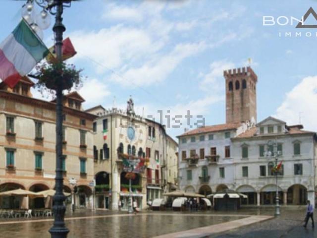 Locale Commerciale in affitto a Pilastroni, Bassano Del Grappa
