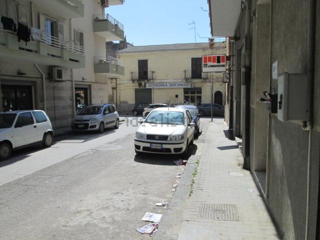 Locale Commerciale in affitto a Licata, Sicilia