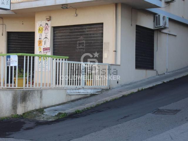 Locale Commerciale in affitto a Sacro Cuore, Marina Di Modica