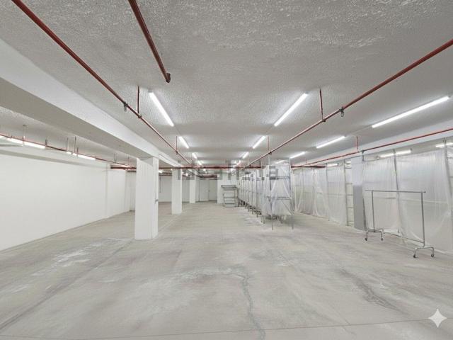 Locale Commerciale in affitto a Fonsarda, Cagliari