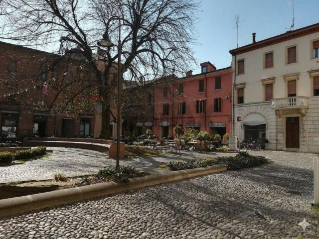 Locale Commerciale in affitto a Giardino, Ferrara