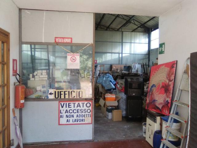 Locale Commerciale in affitto a Pisa, Toscana