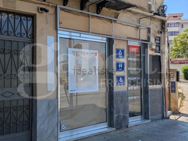 Locale Commerciale in affitto a IV Circoscrizione, Palermo
