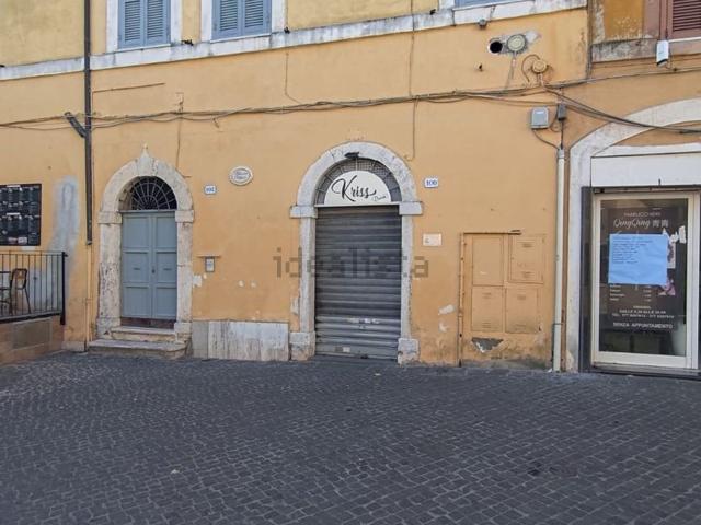 Locale Commerciale in affitto a Roma Capitale, Lazio