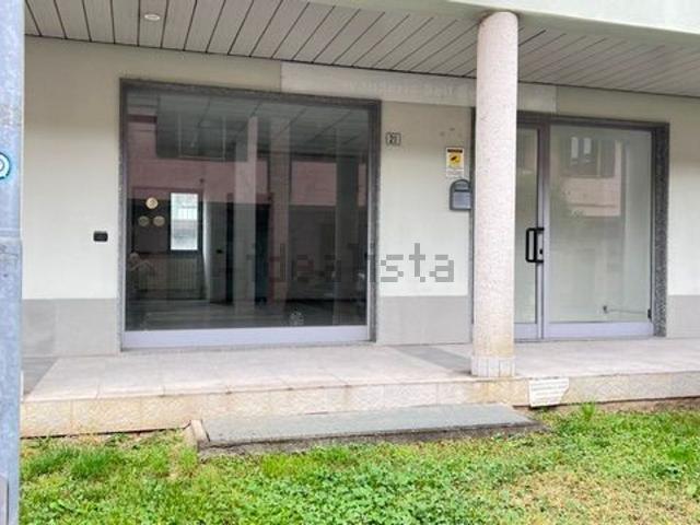 Locale Commerciale in affitto a Truccazzano, Lombardia