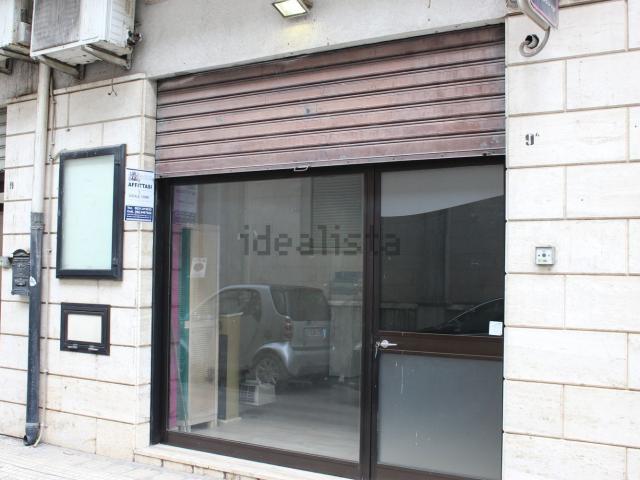Locale Commerciale in affitto a Puglia, Brindisi