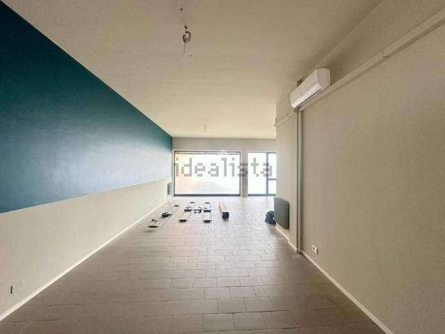 Locale Commerciale in affitto a Vedelago, Veneto