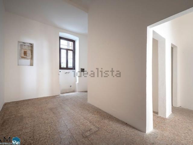 Locale Commerciale in affitto a Roiano-Gretta-Barcola-Cologna-Scorcola, Villa Opicina