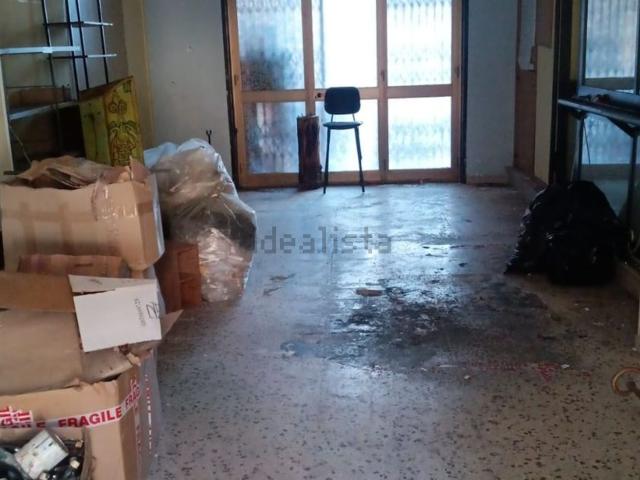 Locale Commerciale in affitto a Vignagrande, Fiumefreddo Di Sicilia