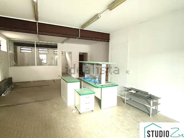 Locale Commerciale in affitto a Amelia, Umbria