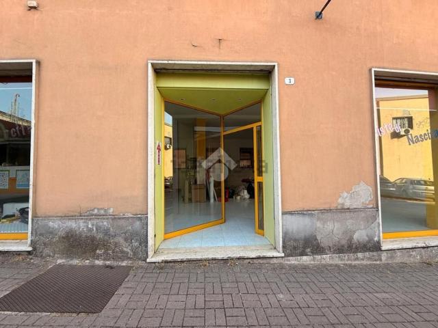 Locale Commerciale in affitto a Roma Capitale, Lazio