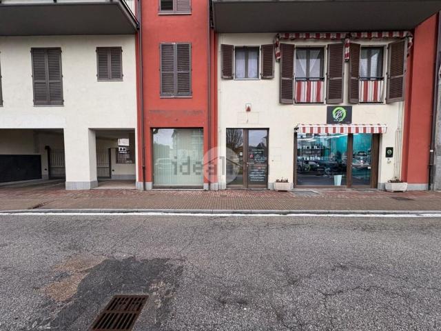 Locale Commerciale in affitto a Piemonte, Torino