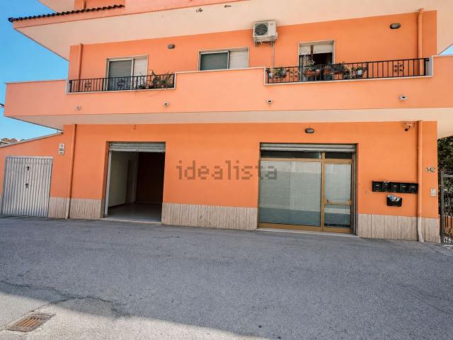 Locale Commerciale in affitto a San Donato, Pescara