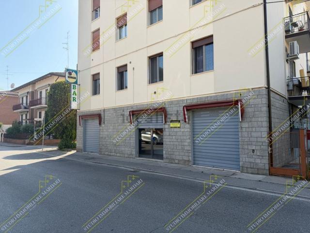 Locale Commerciale in affitto a Buon Pastore-Sant'Agnese-San Damaso, Modena