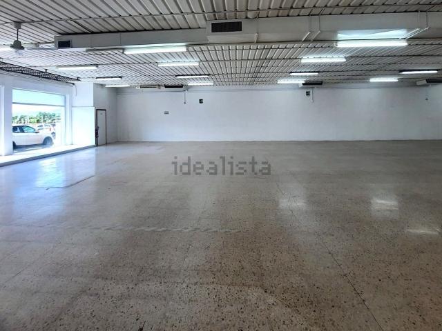 Locale Commerciale in affitto a San Leo, Palazzo Del Pero