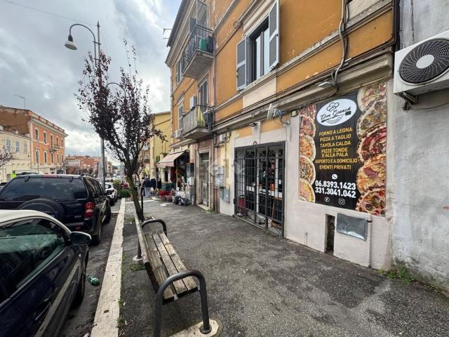 Locale Commerciale in affitto a Ville di Nemi, Roma Capitale