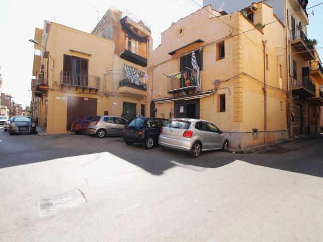 Locale Commerciale in affitto a Bagheria, Sicilia