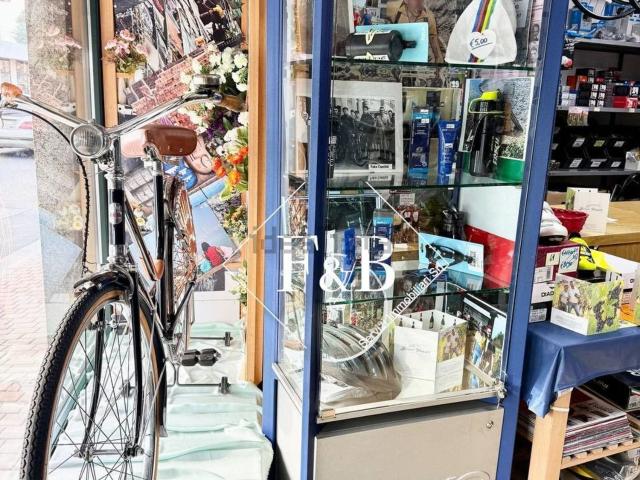 Locale Commerciale in affitto a Piemonte, Alessandria