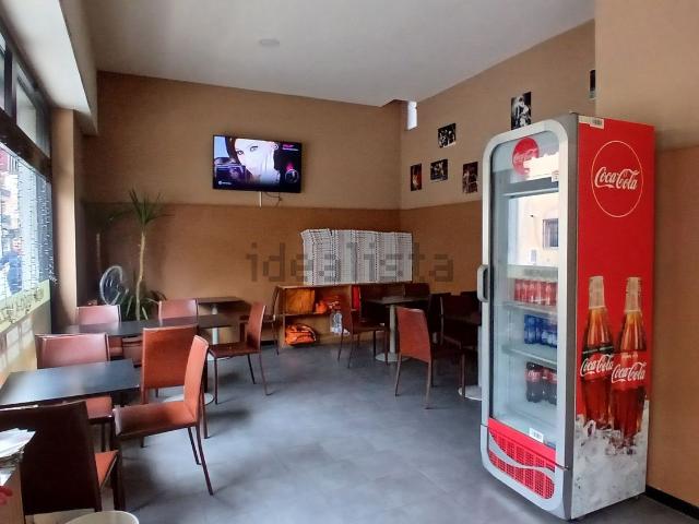 Locale Commerciale in affitto a Zona Omogenea Milano Nord, Cormano