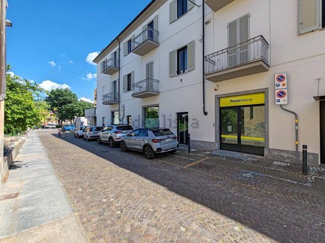Locale Commerciale in affitto a Piemonte, Cuneo