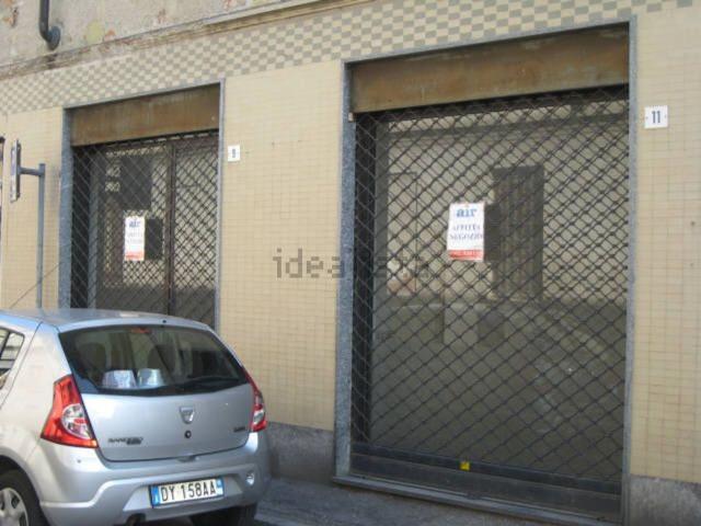 Locale Commerciale in affitto a Meda, Lombardia