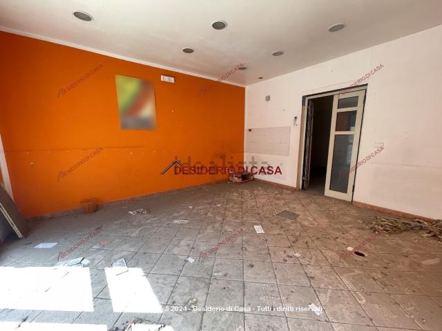 Locale Commerciale in affitto a Villabate, Sicilia