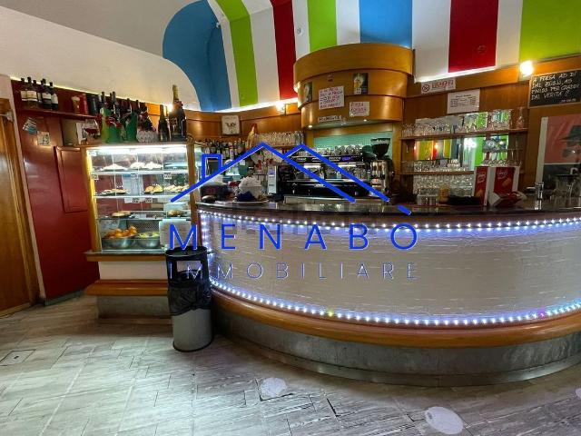 Locale Commerciale in affitto a Piemonte, Alessandria