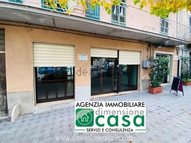 Locale Commerciale in affitto a San Cataldo, Sicilia